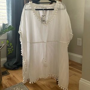 Crown & Ivy Women’s SIZE L Swim Coverup NWT